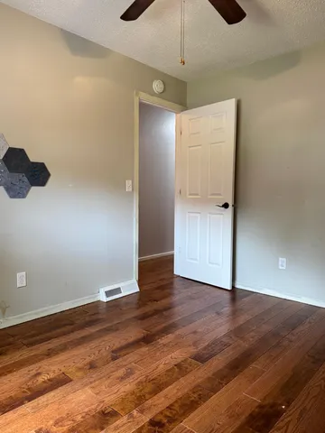 $263,500 | 704 Miller Avenue, Windom, MN 56101