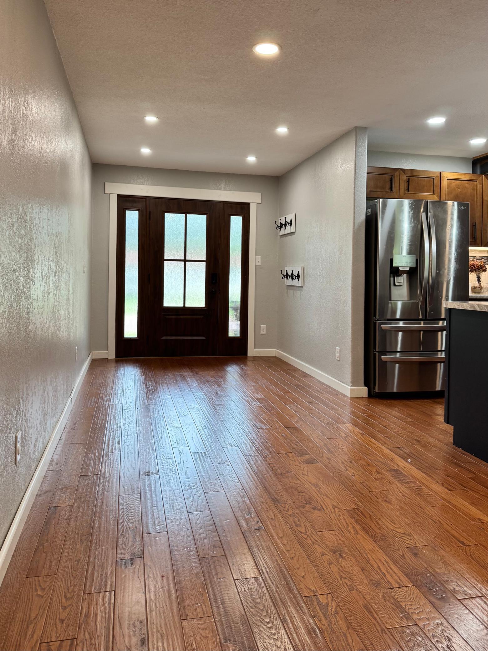 704 Miller Avenue Windom, MN 56101 - Photo 2 of 47