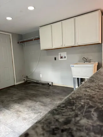 $263,500 | 704 Miller Avenue, Windom, MN 56101