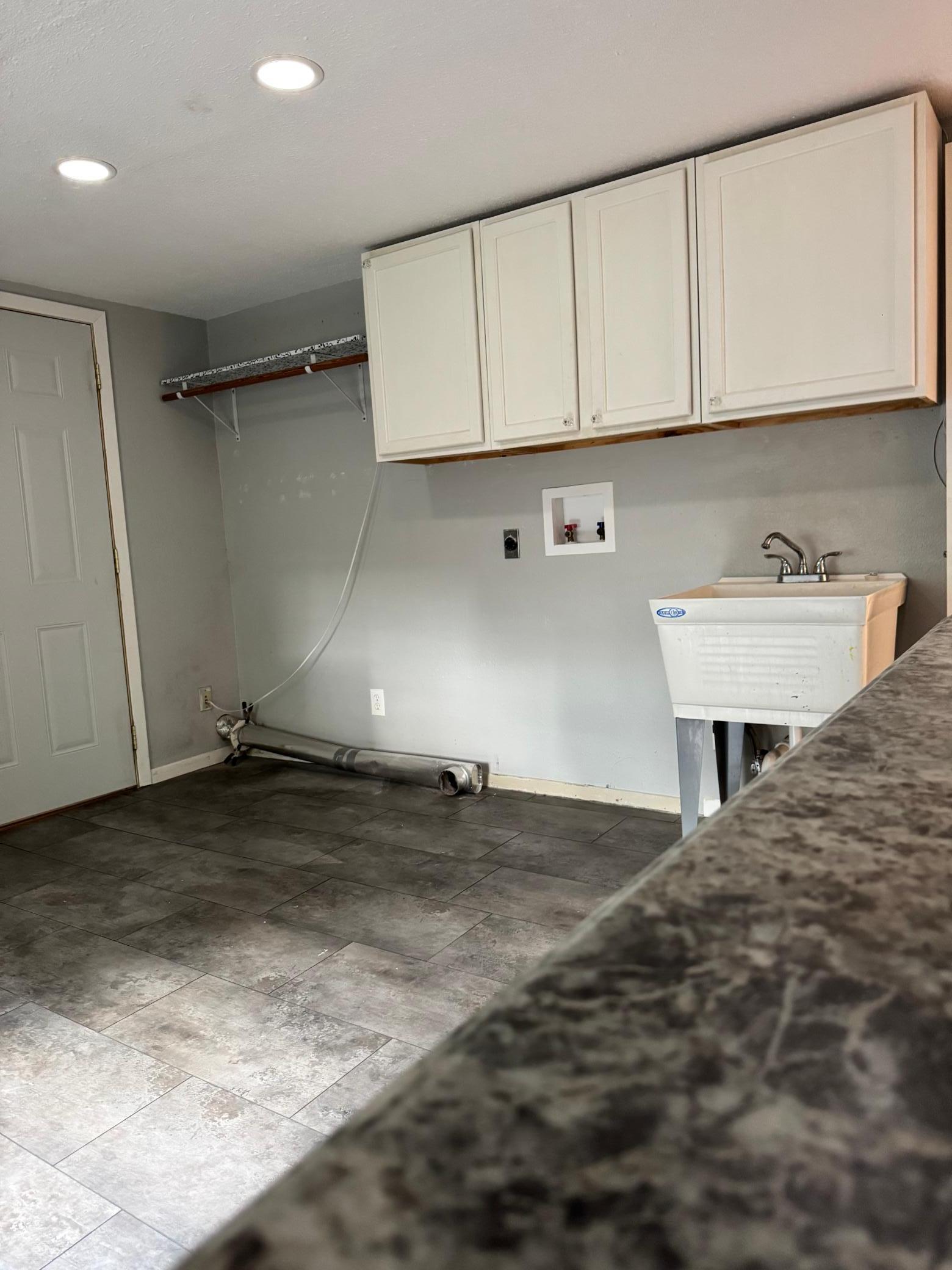 704 Miller Avenue Windom, MN 56101 - Photo 24 of 47