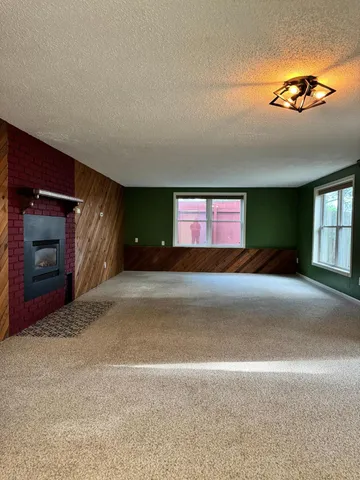 $263,500 | 704 Miller Avenue, Windom, MN 56101