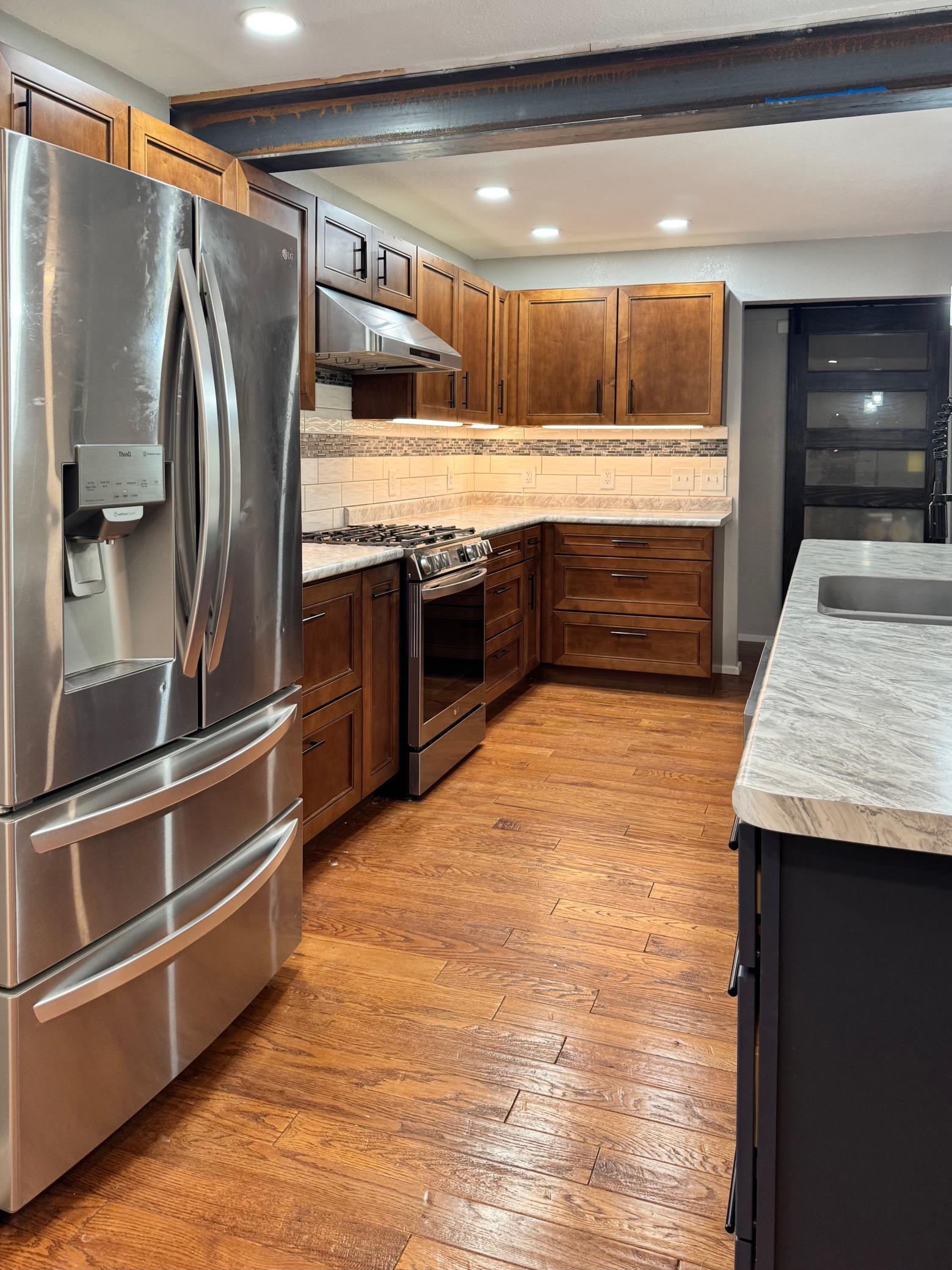 704 Miller Avenue Windom, MN 56101 - Photo 4 of 47