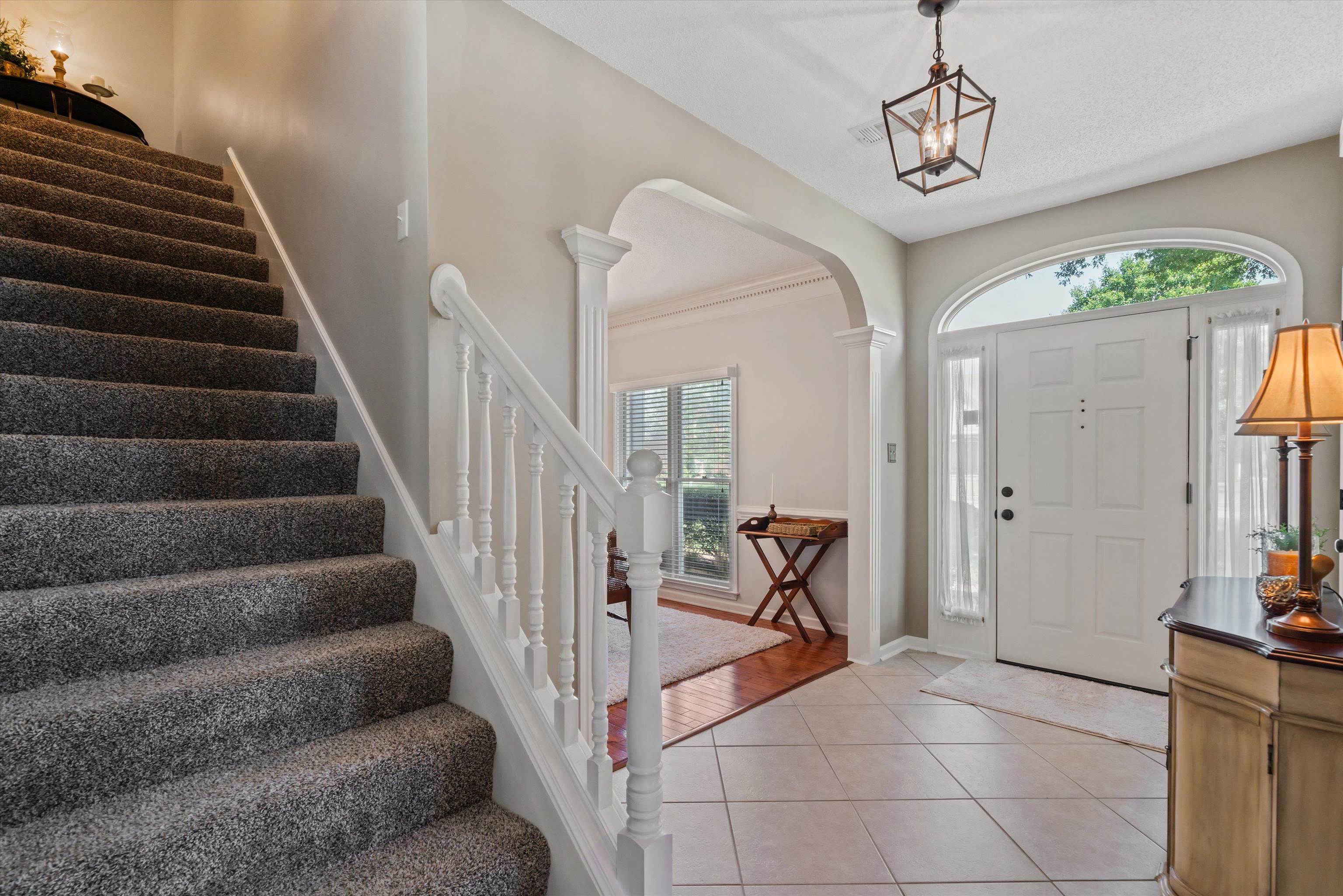 1115 Macon Ridge Drive Collierville, TN 38017 - Photo 5 of 32 Gallery Image 5