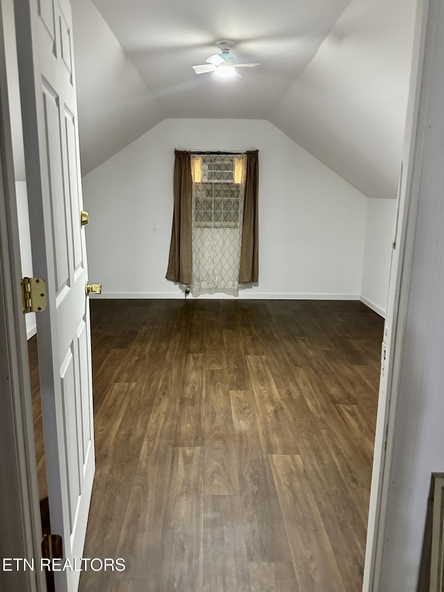 346 Chestuee Road Calhoun, TN 37309 - Photo 18 of 51 Gallery Image 18