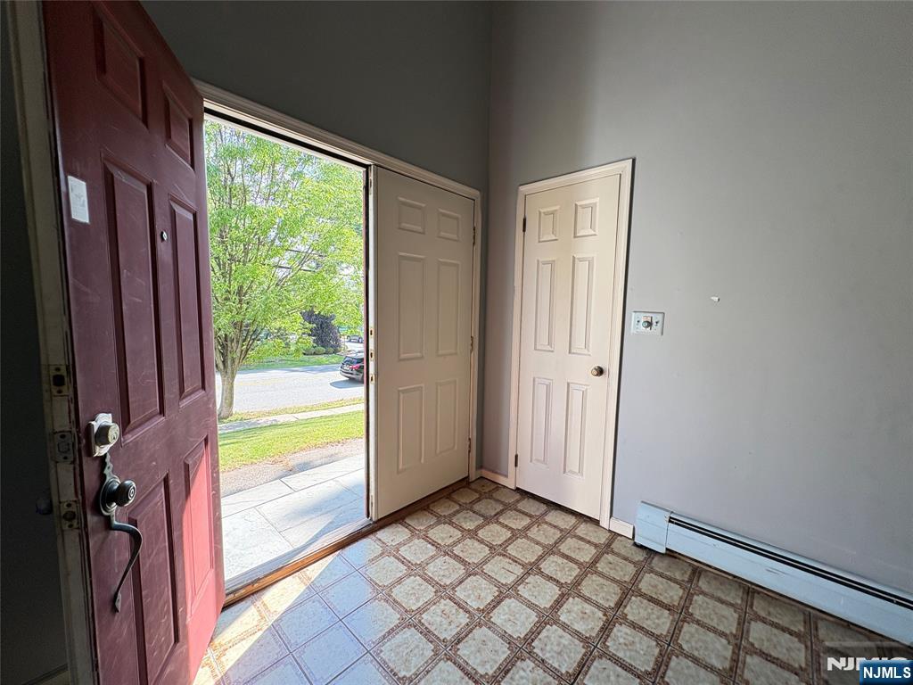 870 Ridgewood Avenue Oradell, NJ 07649 - Photo 22 of 37