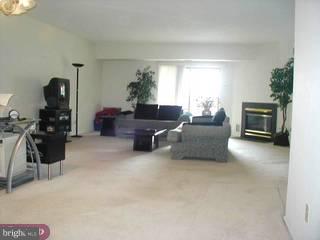 6073 Main Street Voorhees, NJ 08043 - Photo 4 of 5