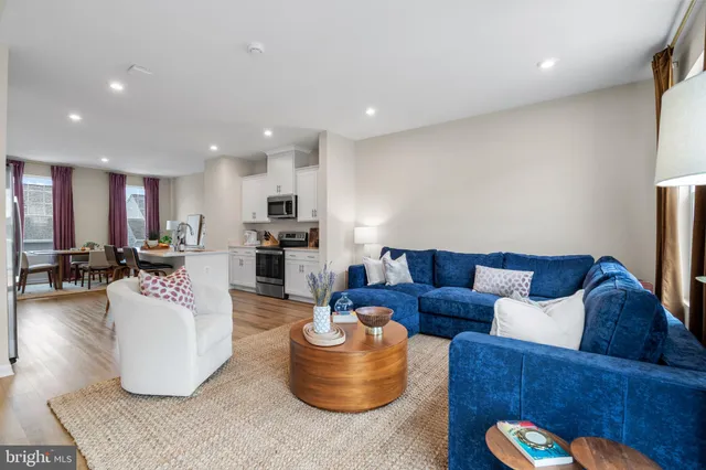 $324,500 | 54 Coolidge Avenue, Ranson, WV 25438