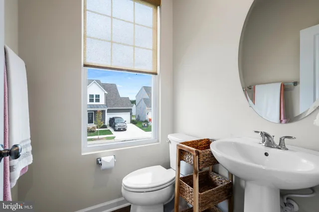 $324,500 | 54 Coolidge Avenue, Ranson, WV 25438