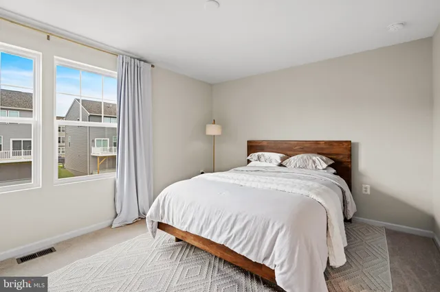 $324,500 | 54 Coolidge Avenue, Ranson, WV 25438