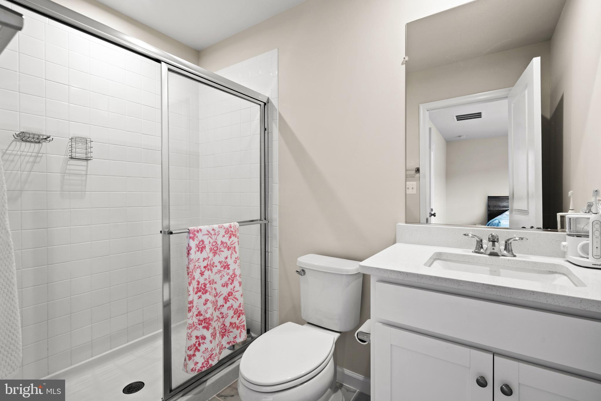 54 Coolidge Avenue Ranson, WV 25438 - Photo 21 of 32 Primary Bathroom en-suite