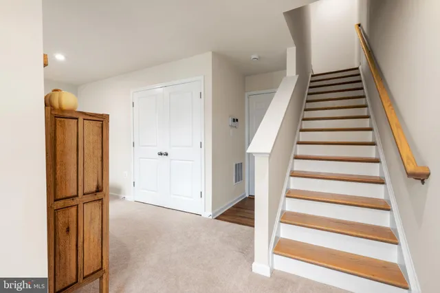 $324,500 | 54 Coolidge Avenue, Ranson, WV 25438