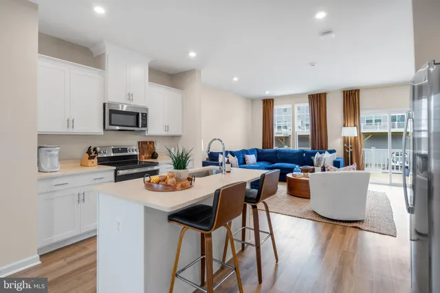 $324,500 | 54 Coolidge Avenue, Ranson, WV 25438