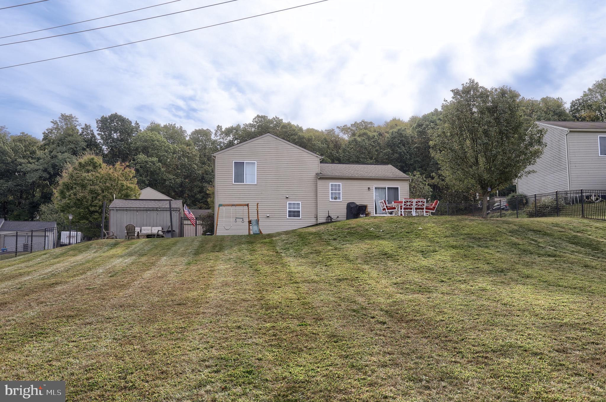 57 East Brookfield Drive Lebanon, PA 17046 - Photo 32 of 40 Gallery Image 32