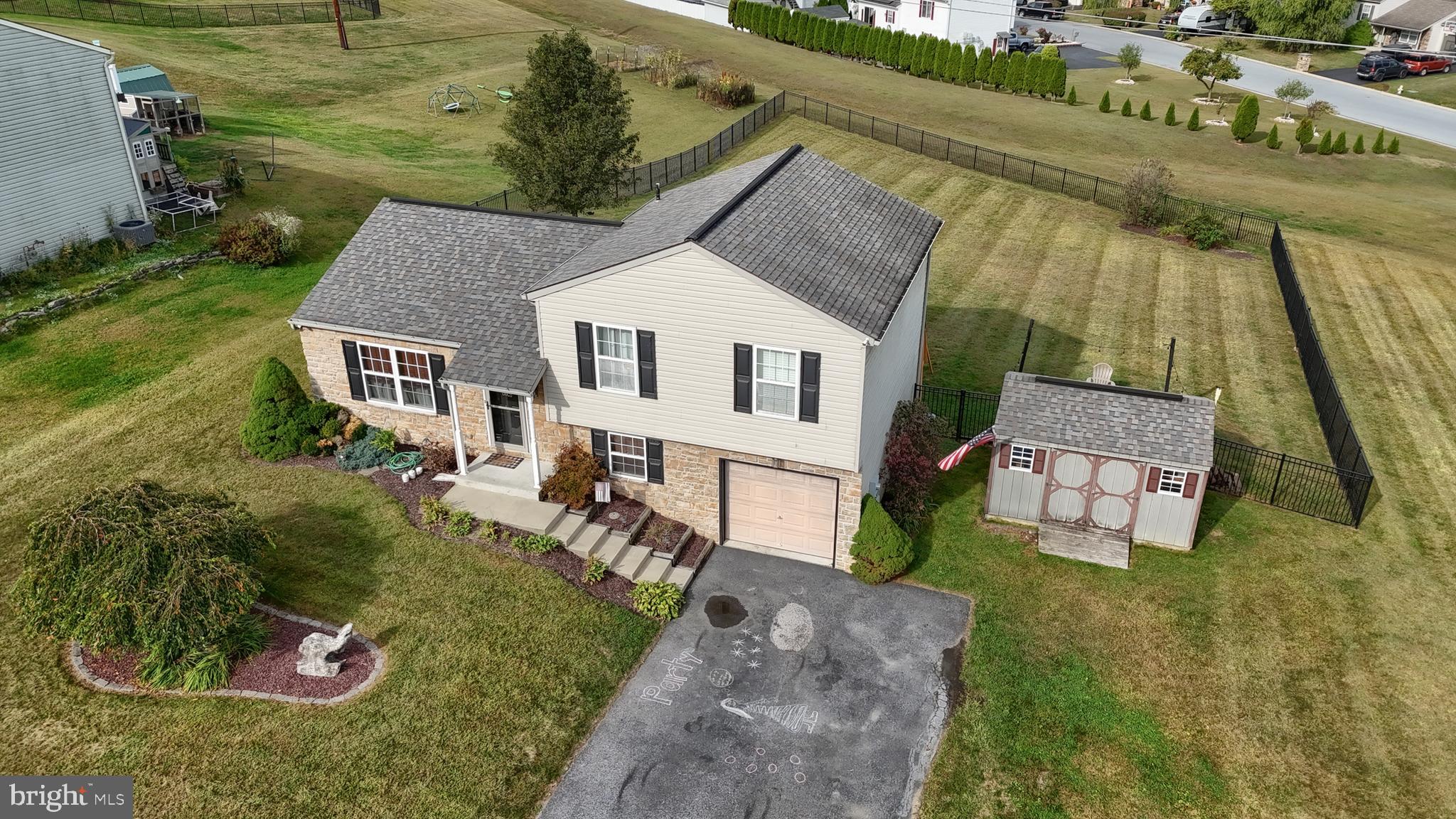 57 East Brookfield Drive Lebanon, PA 17046 - Photo 36 of 40 Gallery Image 36