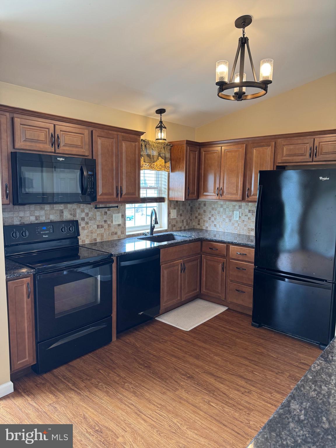 57 East Brookfield Drive Lebanon, PA 17046 - Photo 8 of 40 Gallery Image 8