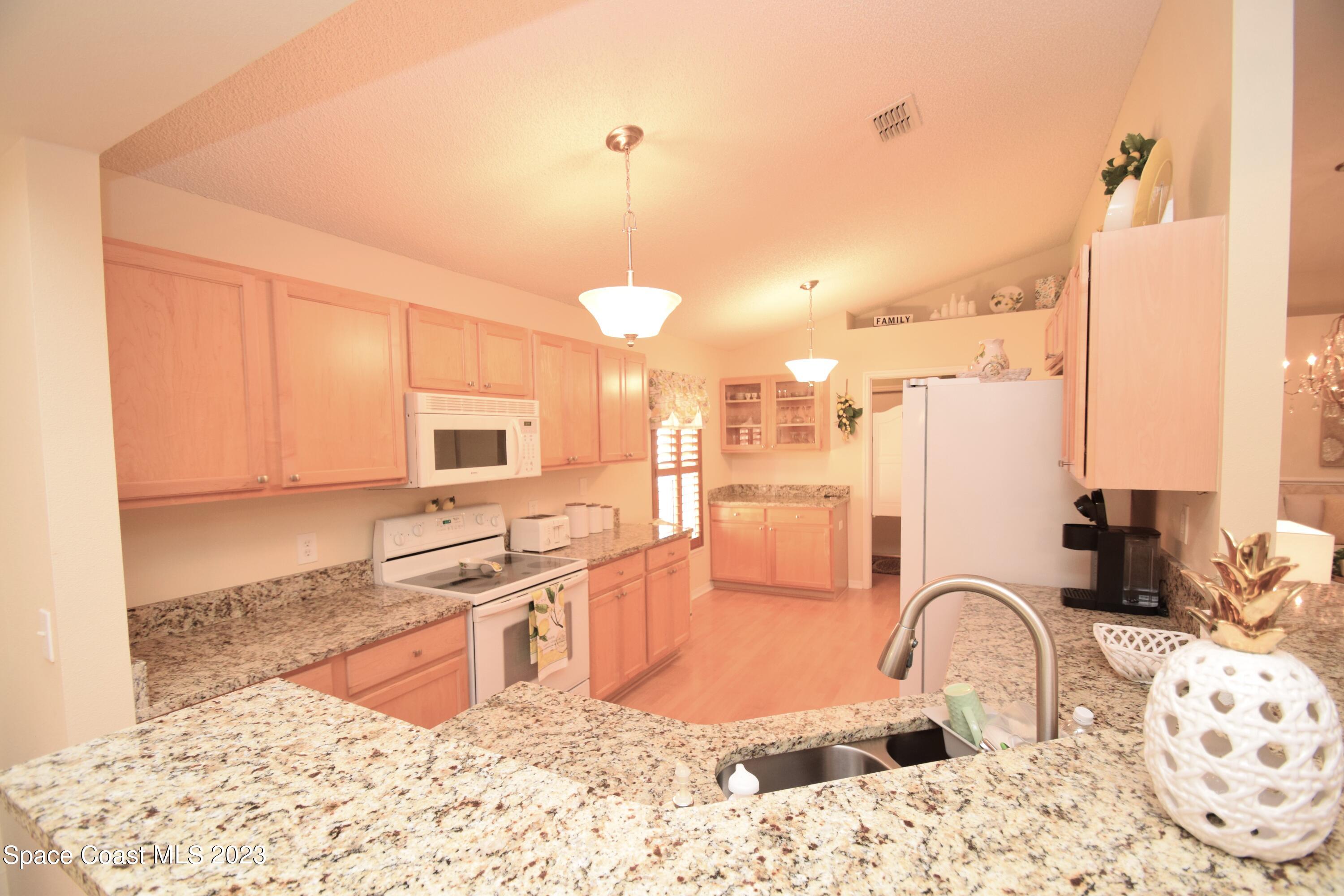 2190 Spring Creek Circle Palm Bay, FL 32905 - Photo 67 of 73 7-10-23