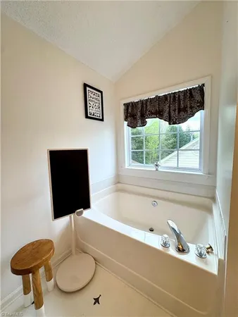 $2,800 | 3770 Poplar Valley Lane, Winston-Salem, NC 27127