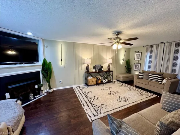 $2,800 | 3770 Poplar Valley Lane, Winston-Salem, NC 27127