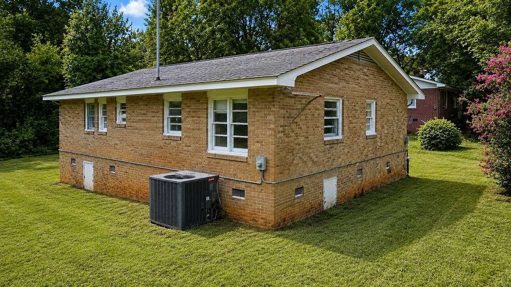15 Railroad Street Honea Path, SC 29654 - Photo 22 of 25 Gallery Image 22