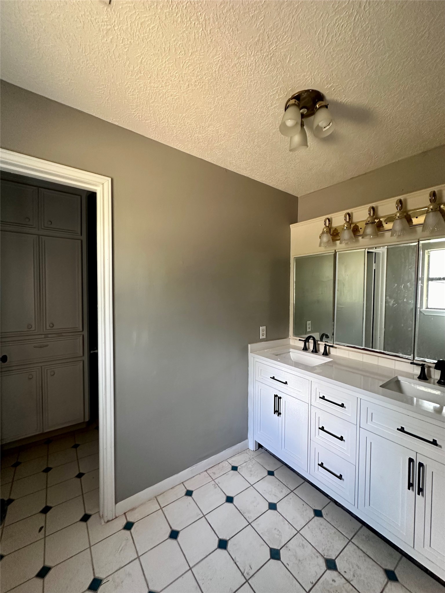 119 Hurta Road Crosby, TX 77532 - Photo 7 of 19