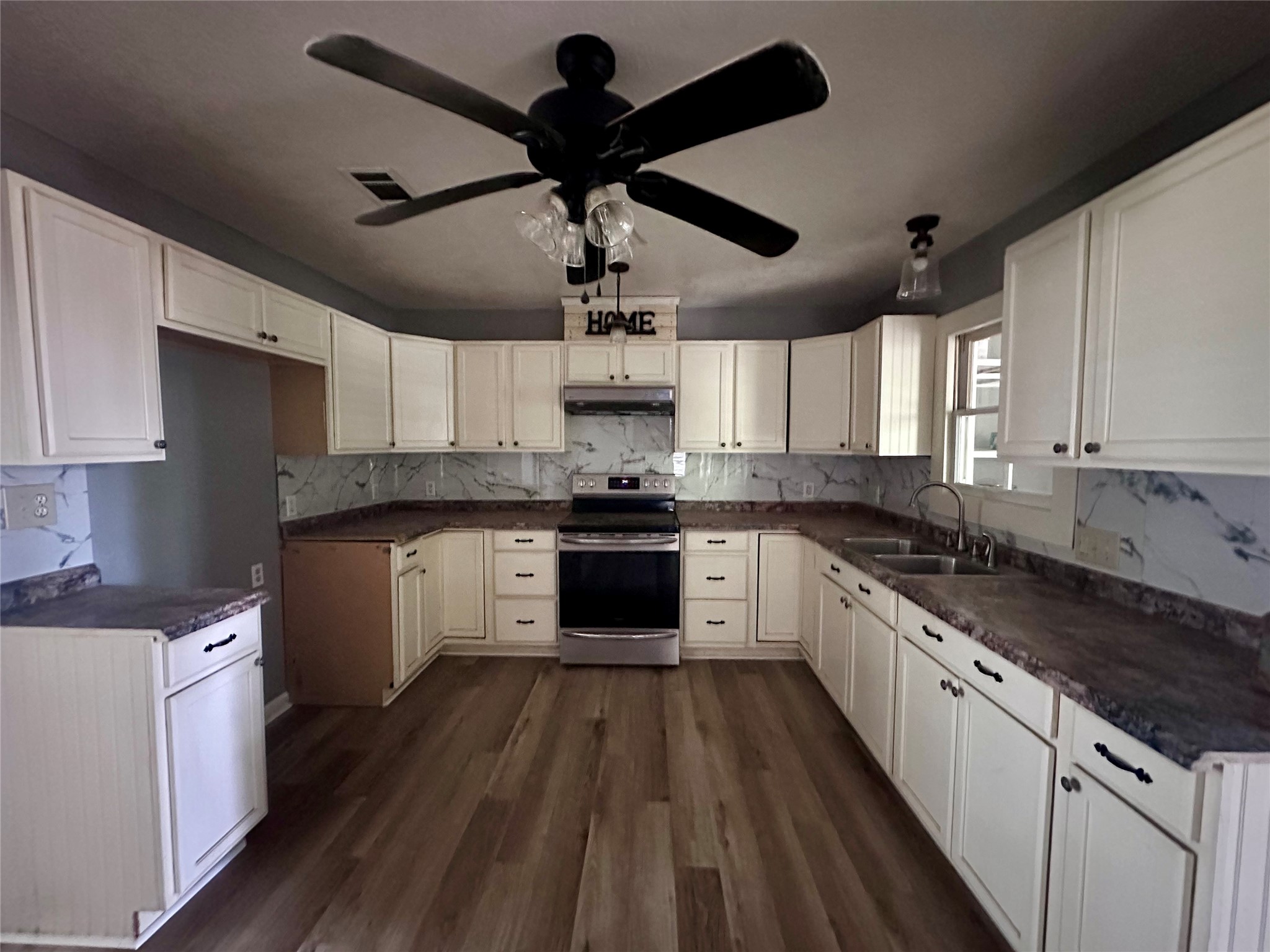 119 Hurta Road Crosby, TX 77532 - Photo 10 of 19