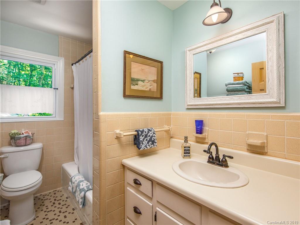 6274 Brevard Road Etowah, NC 28739 - Photo 14 of 36 Gallery Image 14