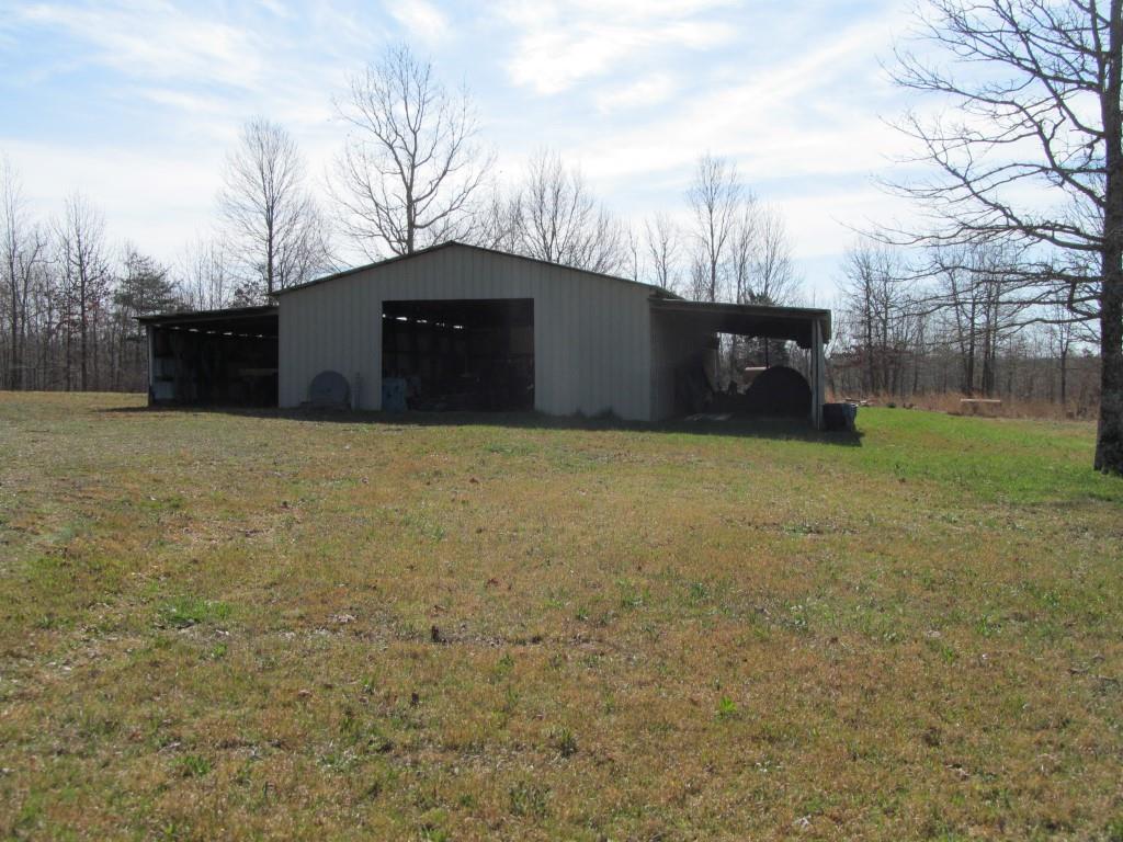 305 Poag Road Hohenwald, TN 38462 - Photo 12 of 27 Gallery Image 12