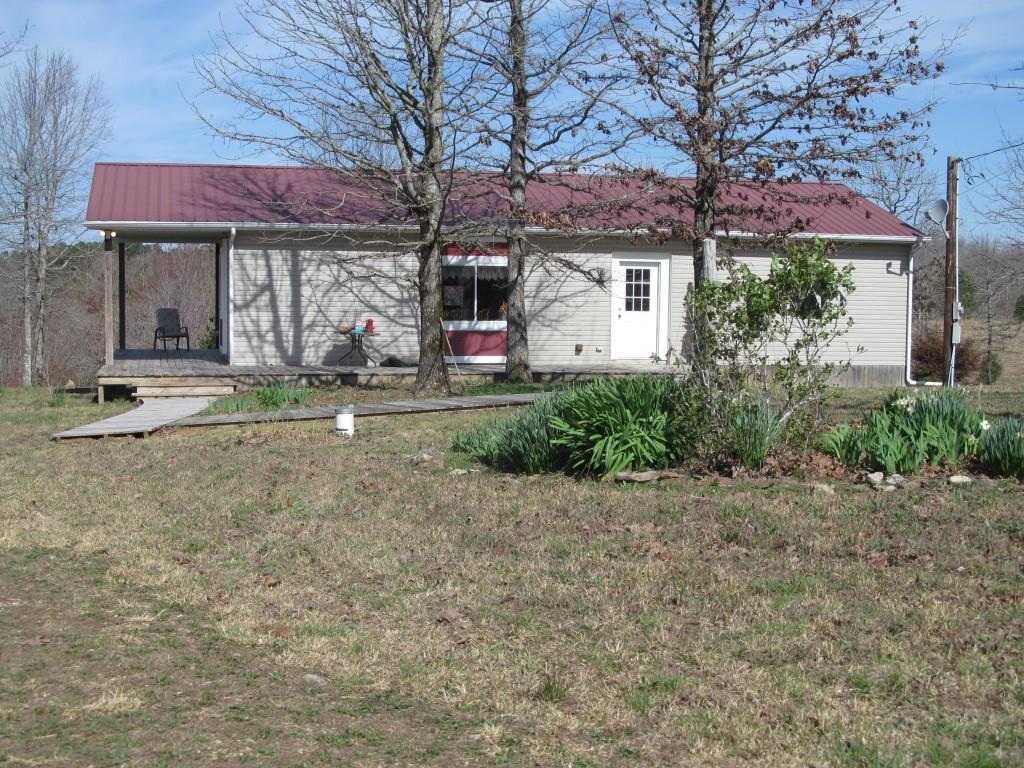 305 Poag Road Hohenwald, TN 38462 - Photo 2 of 27 Gallery Image 2