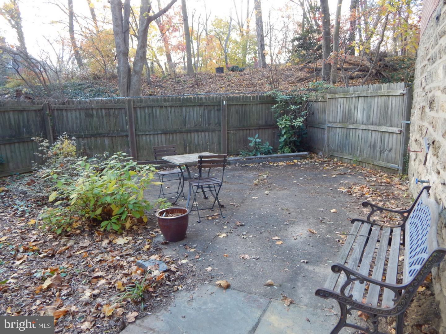 7450 Devon Street Philadelphia, PA 19119 - Photo 11 of 23 Exterior Side