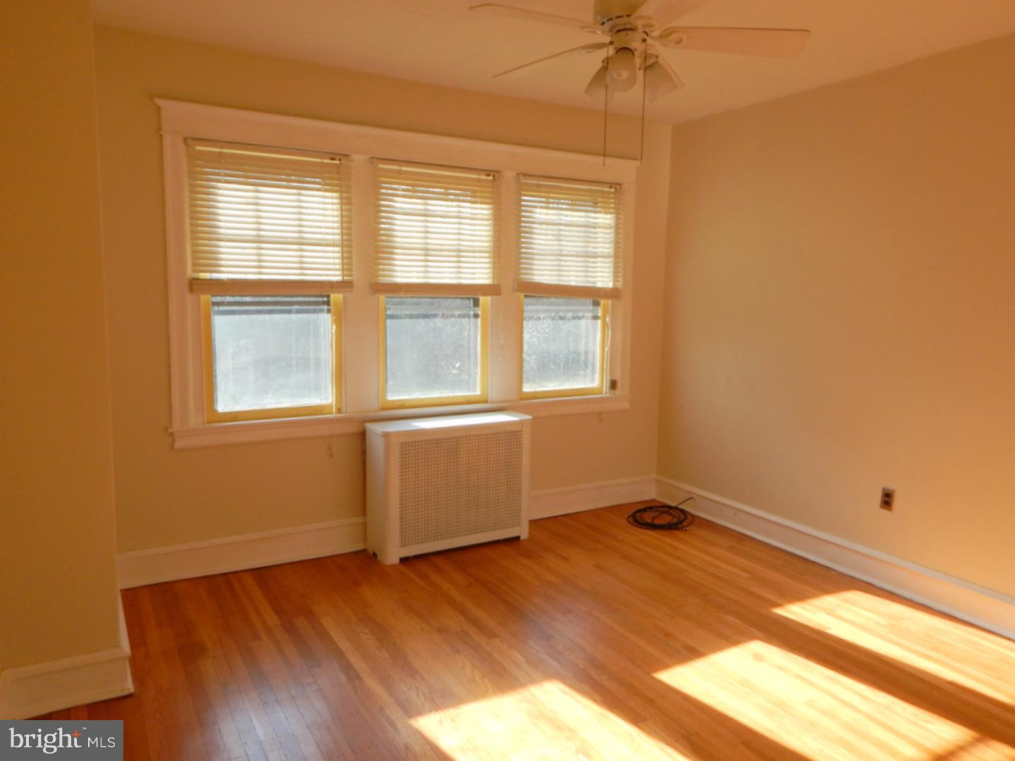 7450 Devon Street Philadelphia, PA 19119 - Photo 13 of 23 Bedroom - Main
