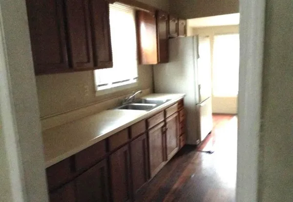 $64,900 | 701 West College Street, Carbondale, IL 62901