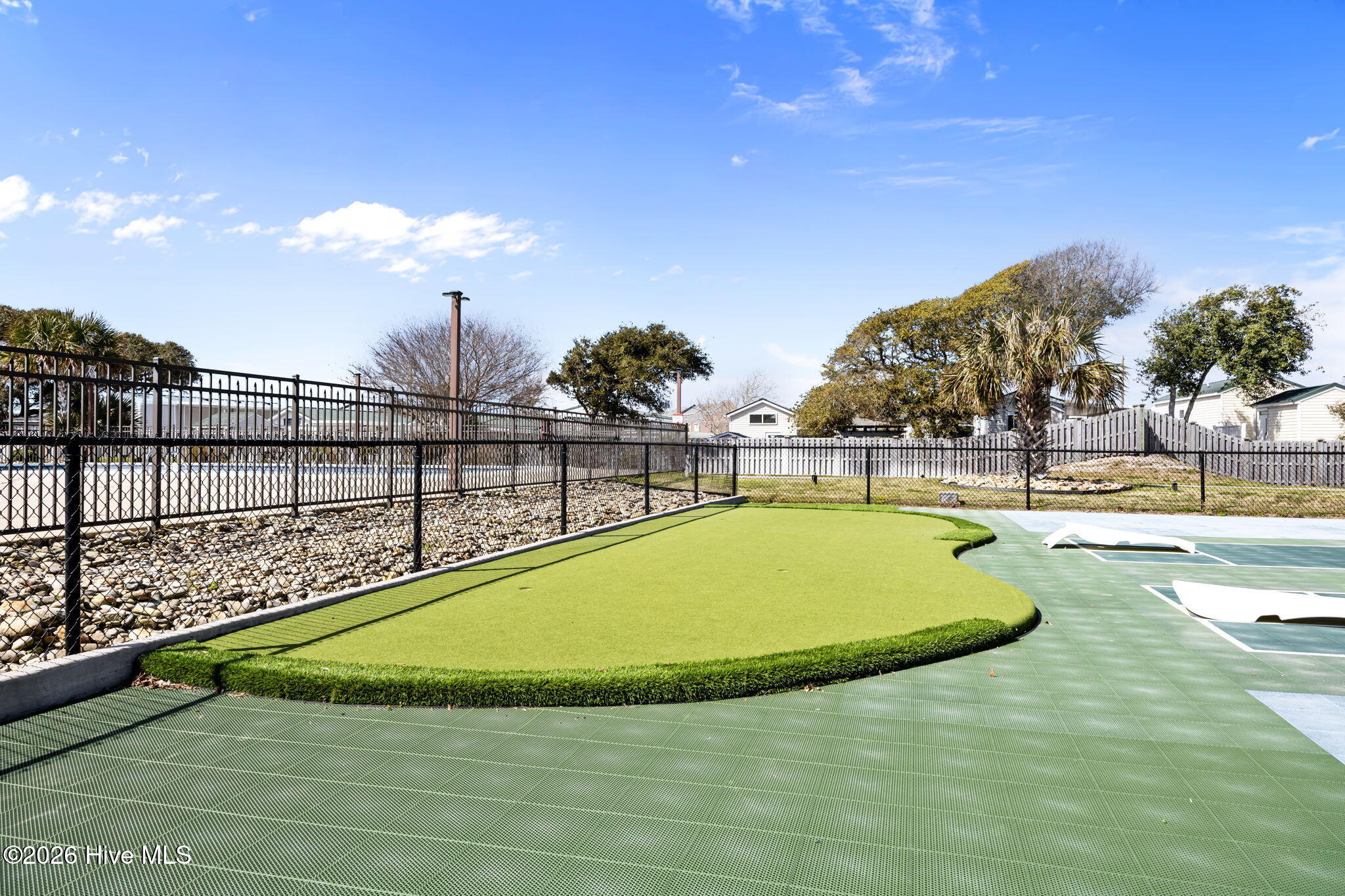 9100 Reed Drive, Unit 4106 Emerald Isle, NC 28594 - Photo 18 of 29 27-web-or-mls-IMG_8685