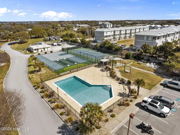$285,000 | 9100 Reed Drive, Unit 4106, Emerald Isle, NC 28594