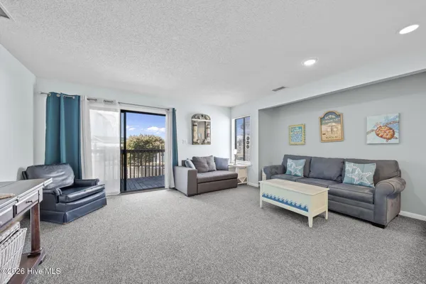 $285,000 | 9100 Reed Drive, Unit 4106, Emerald Isle, NC 28594