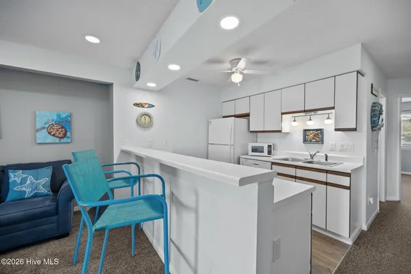 $285,000 | 9100 Reed Drive, Unit 4106, Emerald Isle, NC 28594