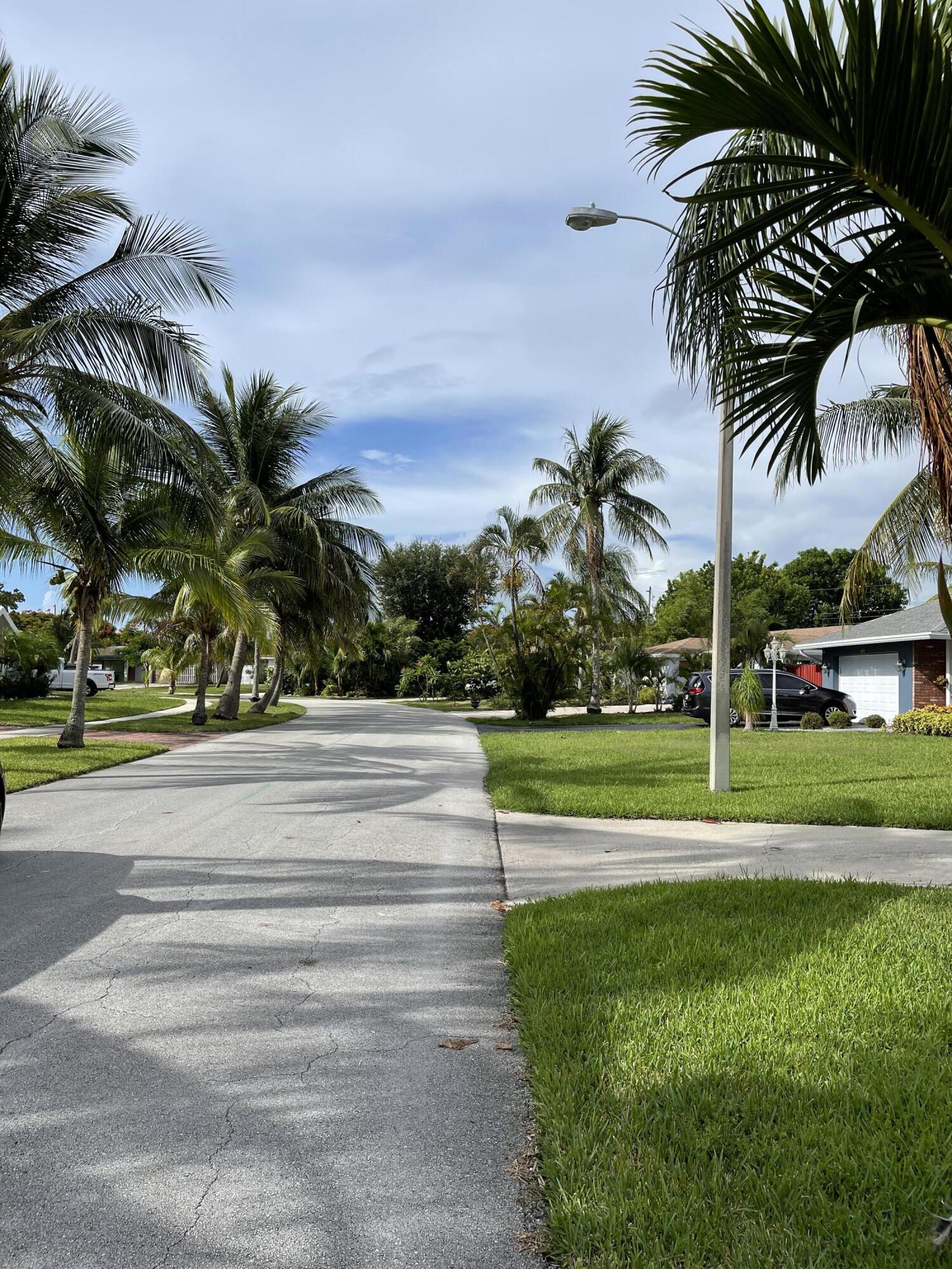 2267 Northeast 3rd Avenue Boca Raton, FL 33431 - Photo 3 of 12 Street View