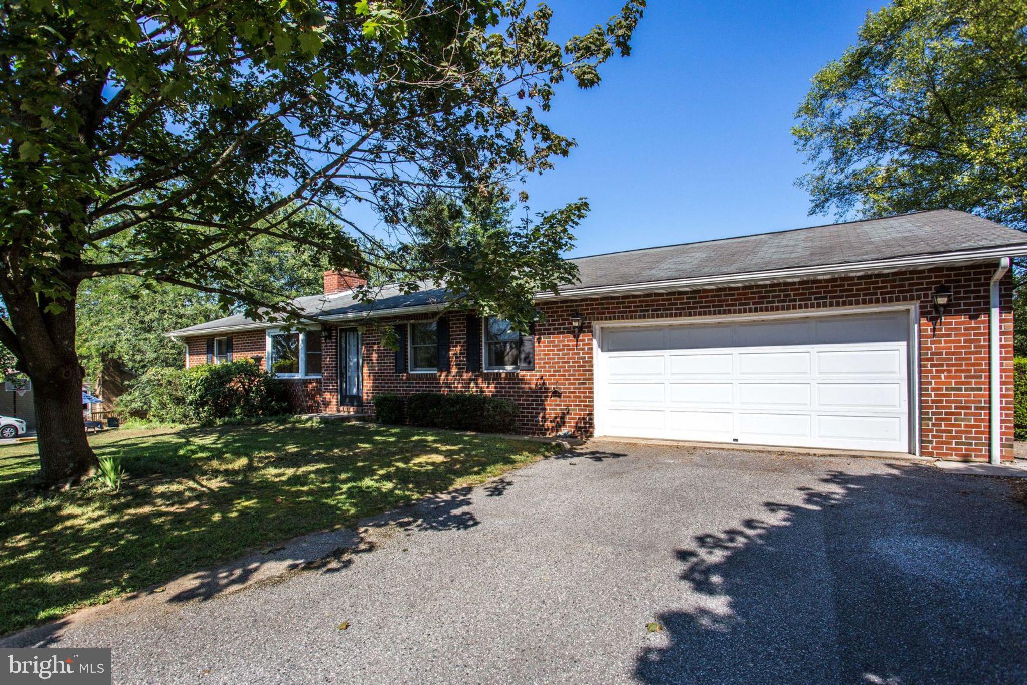 1508 Miller Road Westminster, MD 21158 - Photo 3 of 39 Brick Rancher!