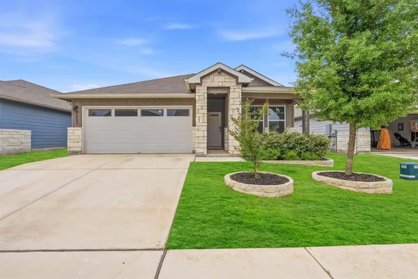 $2,300 | 2807 Rustic Hills Drive, Round Rock, TX 78665