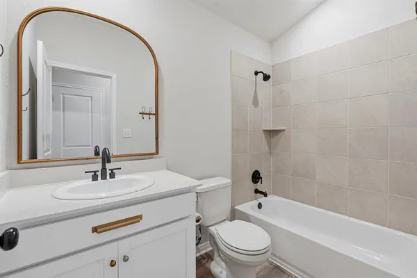 $2,300 | 2807 Rustic Hills Drive, Round Rock, TX 78665
