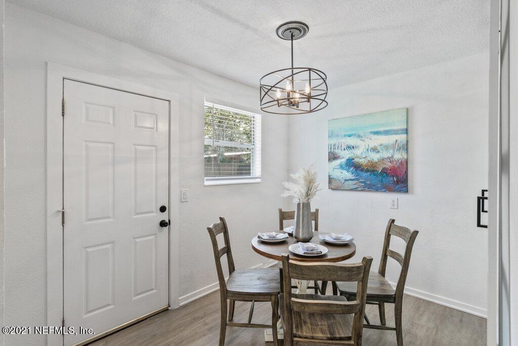 373 Sargo Road Atlantic Beach, FL 32233 - Photo 15 of 43 373 Sargo (19).jpg-SMALL