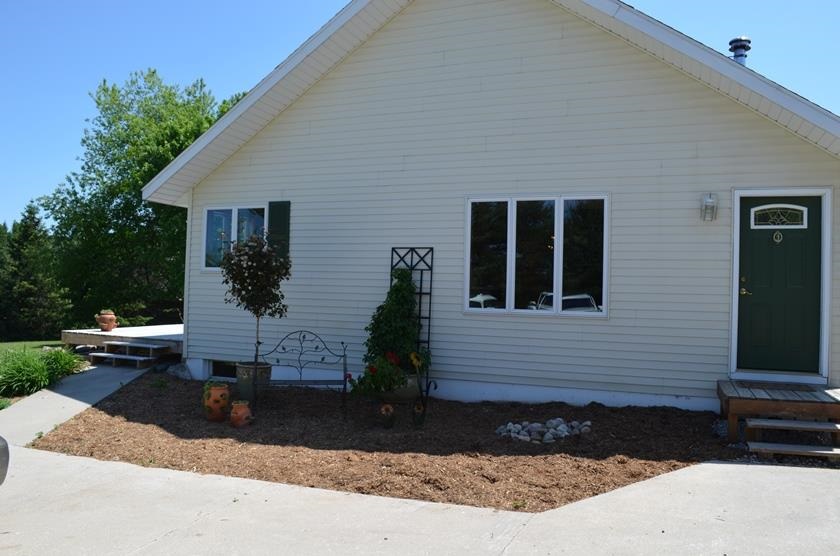4187 Broomhead Road Williamsburg, MI 49690 - Photo 26 of 30 1784820-25.JPG