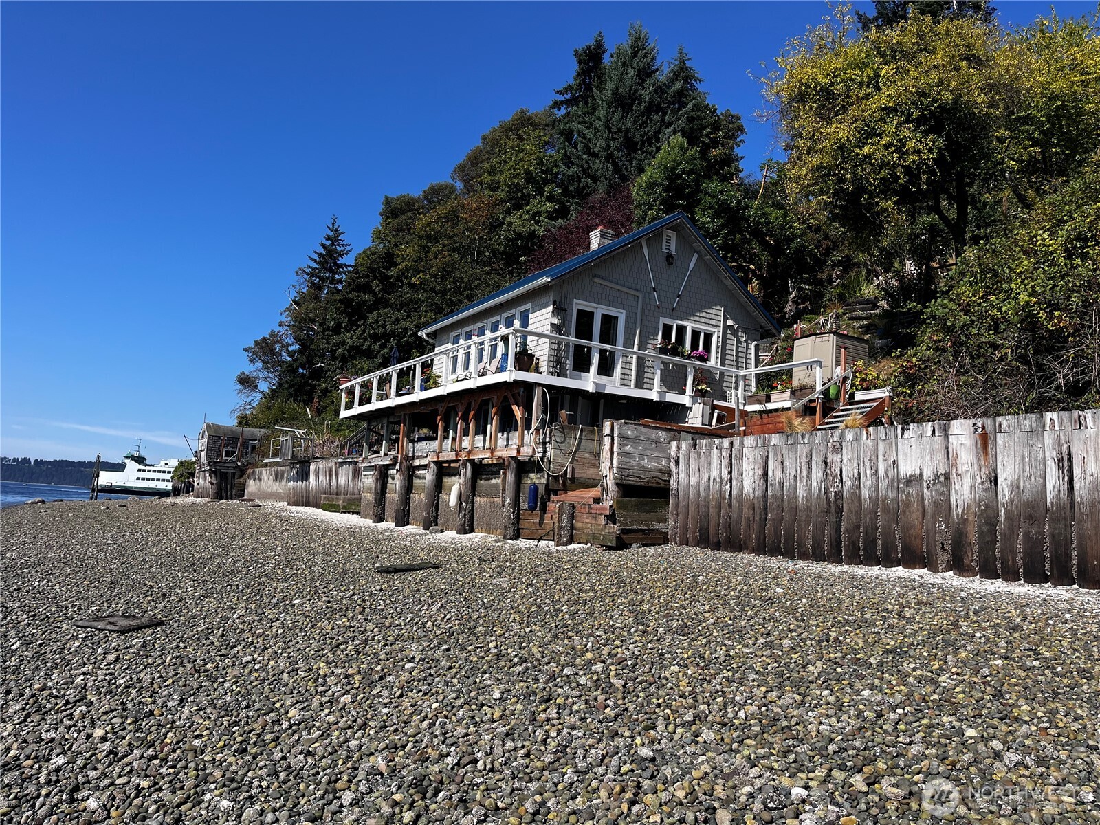13037 Southwest Bachelor Road Vashon, WA 98070 - Photo 30 of 30 Gallery Image 30