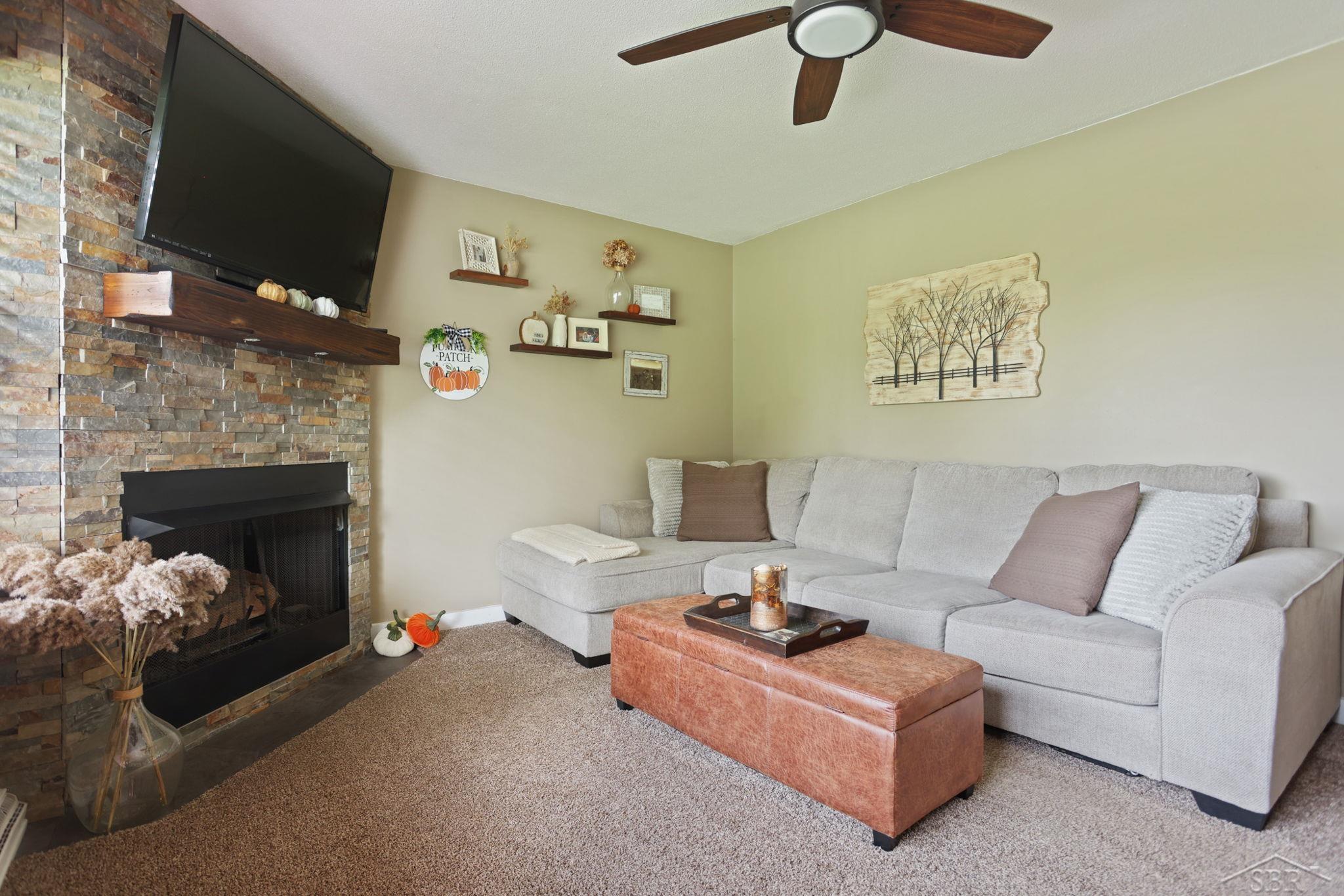 6798 Griffore Road Saginaw, MI 48604 - Photo 6 of 33 50124228-5.JPG