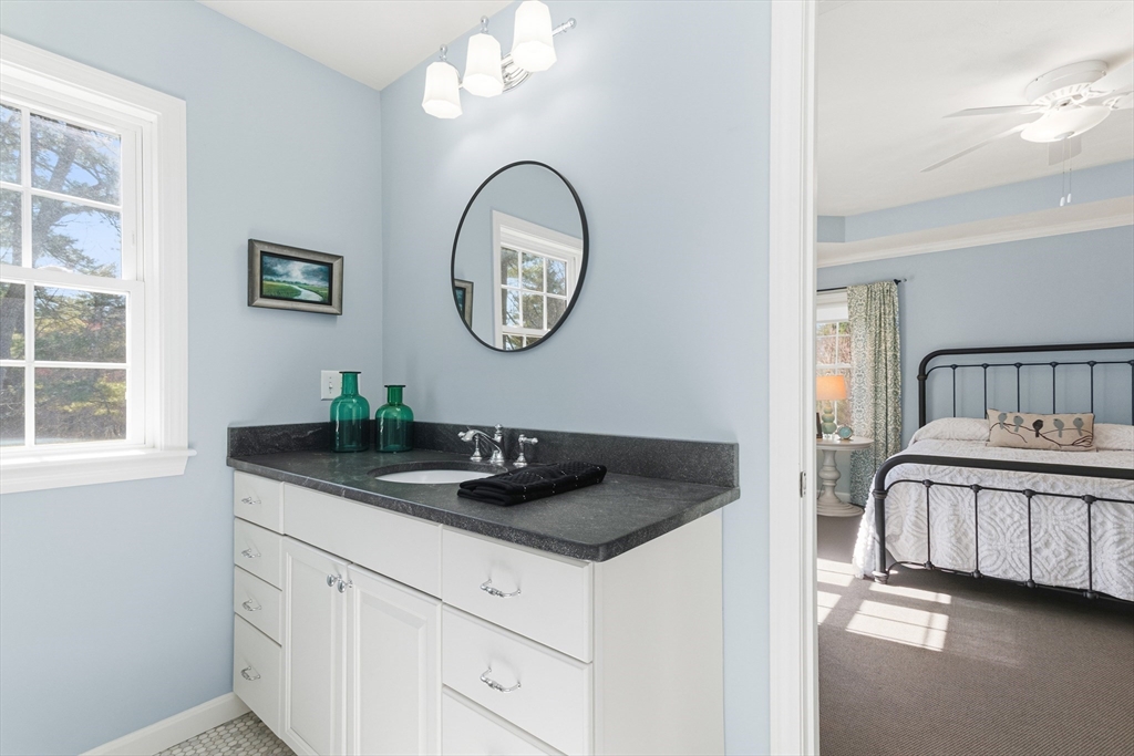 114 Dudley Road, Unit 114 Berlin, MA 01503 - Photo 14 of 23