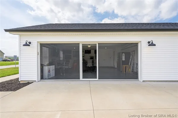 $400,000 | 8301 Salem Church Road, Charlestown, IN 47111
