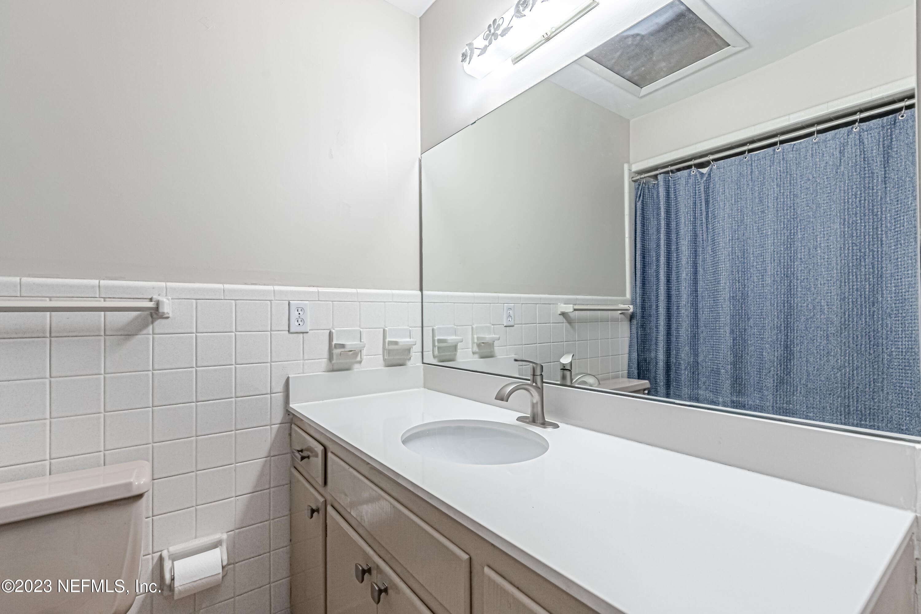 2601 Holly Point Road East Orange Park, FL 32073 - Photo 22 of 73 Hall Bath