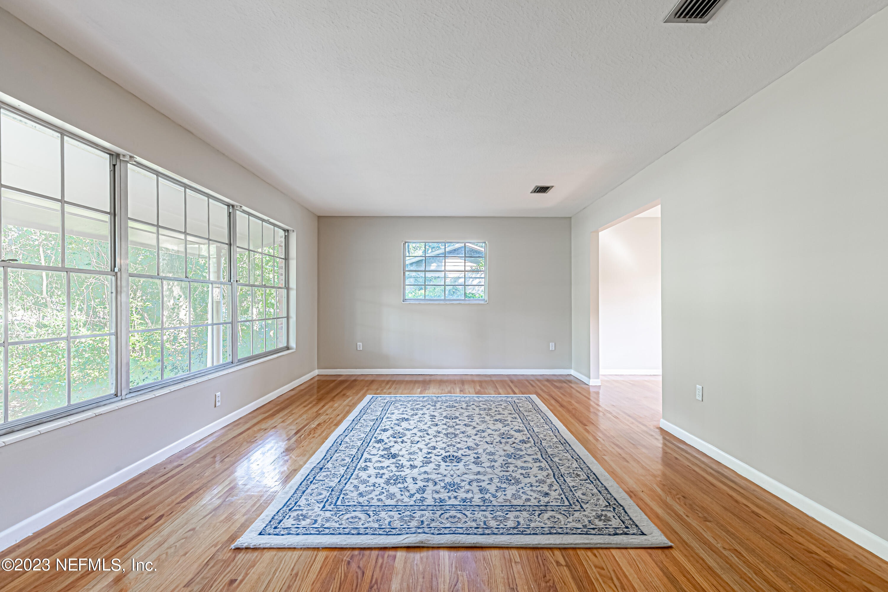 2601 Holly Point Road East Orange Park, FL 32073 - Photo 6 of 73 Living Room