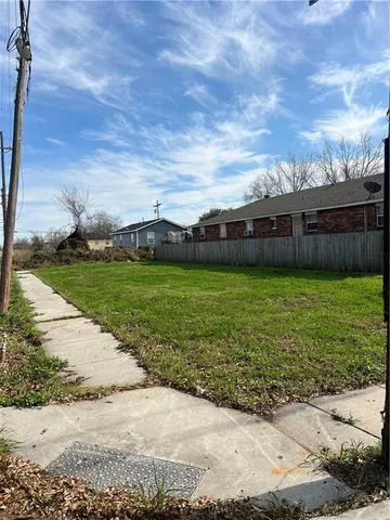 $17,500 | 2945 Feliciana Street, New Orleans, LA 70126