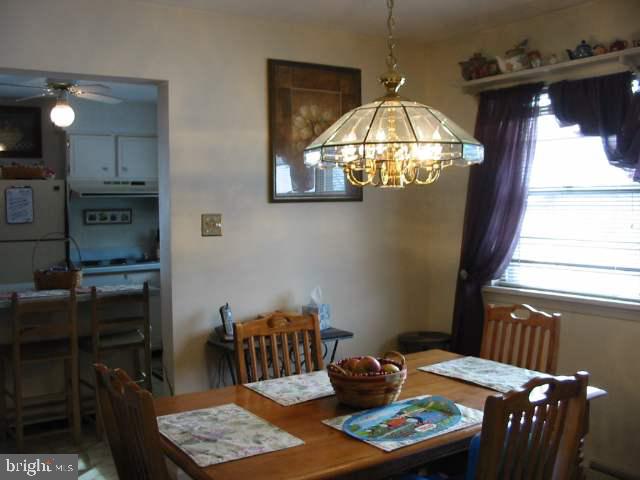 434 Appletree Road Camp Hill, PA 17011 - Photo 4 of 9 Gallery Image 4