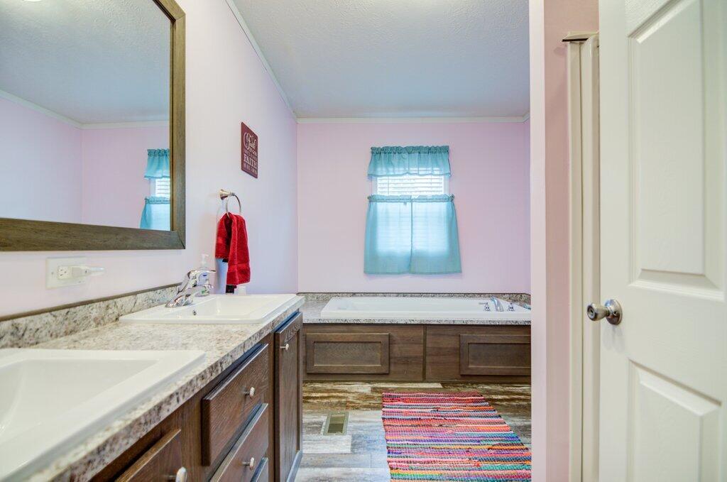 1763 Pendleton Road Thaxton, VA 24174 - Photo 14 of 35 1763 Pendleton Rd_13.jpg-SMALL
